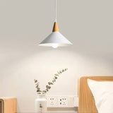 Lampadario per travi in legno stile moderno - clowasit.com