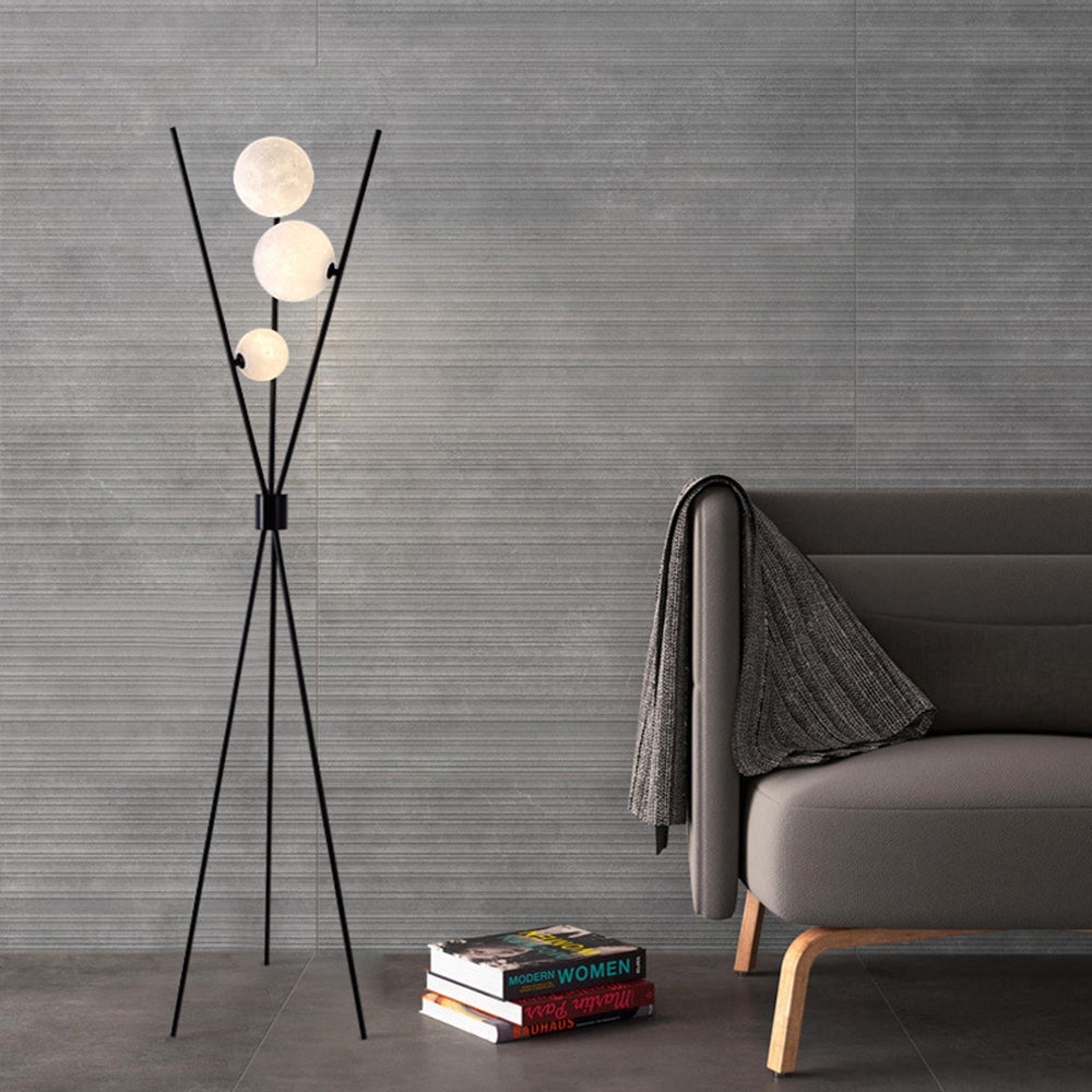 Lampada da terra nera moderna sfera triangolare - Clowasit.com