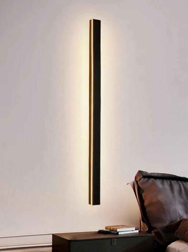 Applique Lineare da Esterno a LED Impermeabile con Illuminazione Laterale