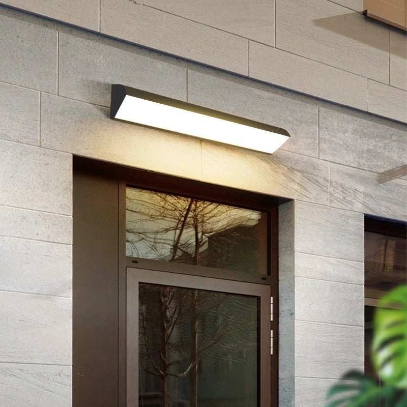 Applique da Esterno LED Lunghe in Nero Design Semplice