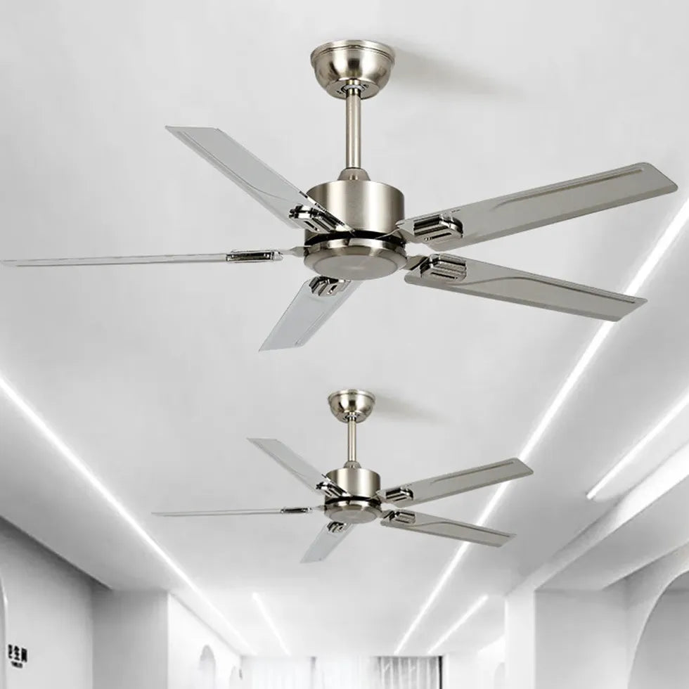 Ventilatori a soffitto industriali in metallo argentato - clowasit.com
