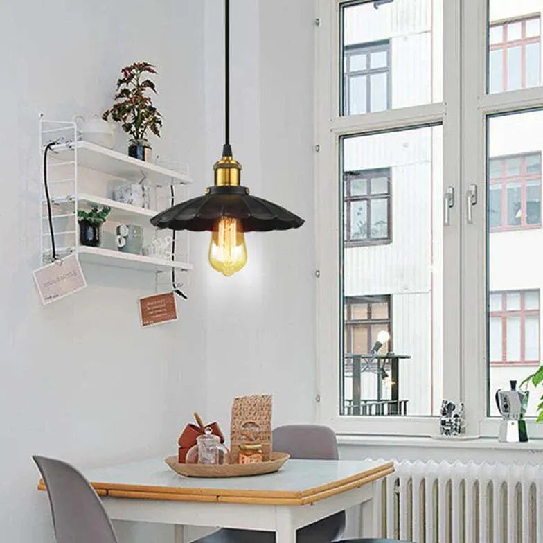 Lampadario stile industriale vintage nero metallo lampadina - clowasit.com