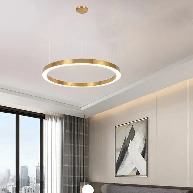 Lampadari moderni molto luminosi anello dorato elegante - clowasit.com