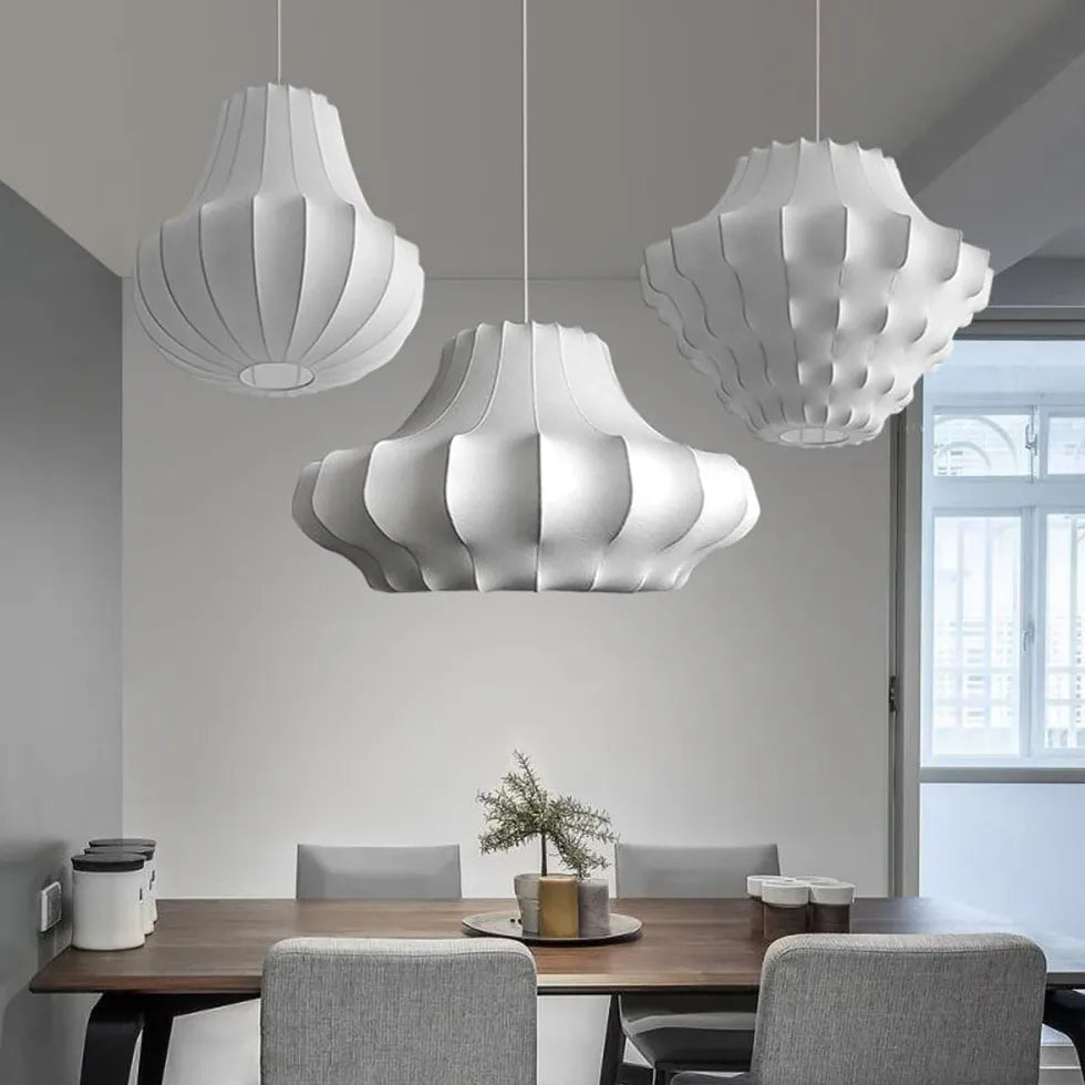 Lampadari in metallo Eleganza in seta bianca - clowasit.com