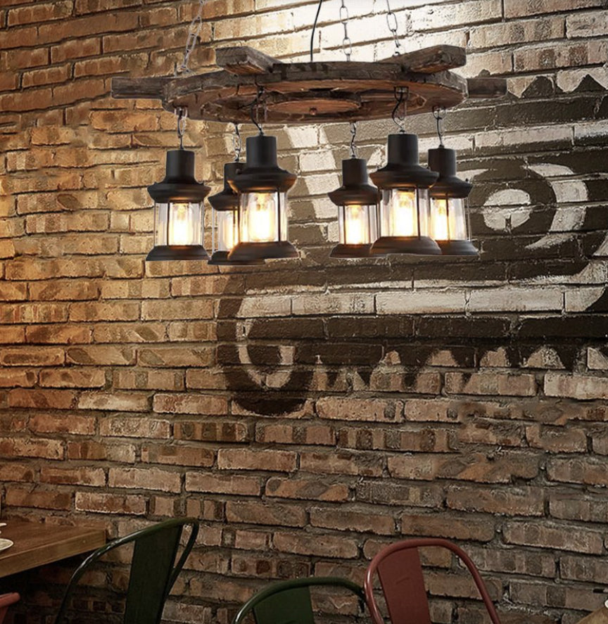 Lampadario Industriale Vintage con Design a Timone