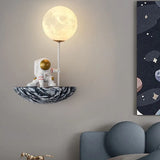 Applique da parete cameretta Astronauta sulla luna - clowasit.com