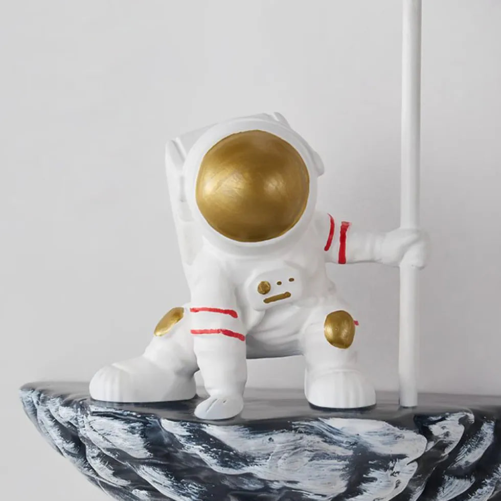 Applique da parete cameretta Astronauta sulla luna - clowasit.com