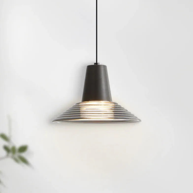 Lampade a sospensione industriali vetro rigato - clowasit.com