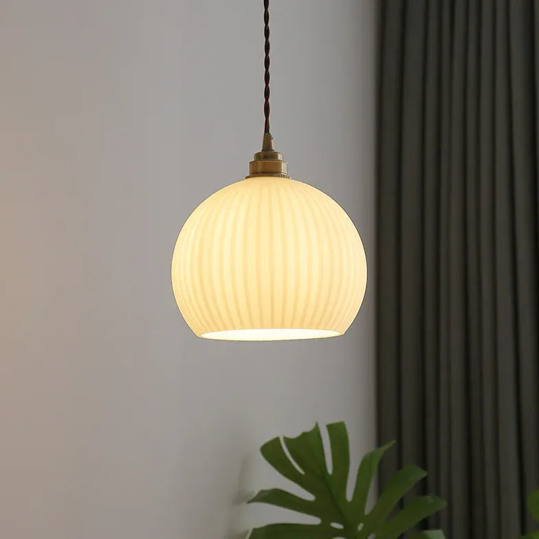 Lampadari moderni bianchi eleganti e semplici - clowasit.com