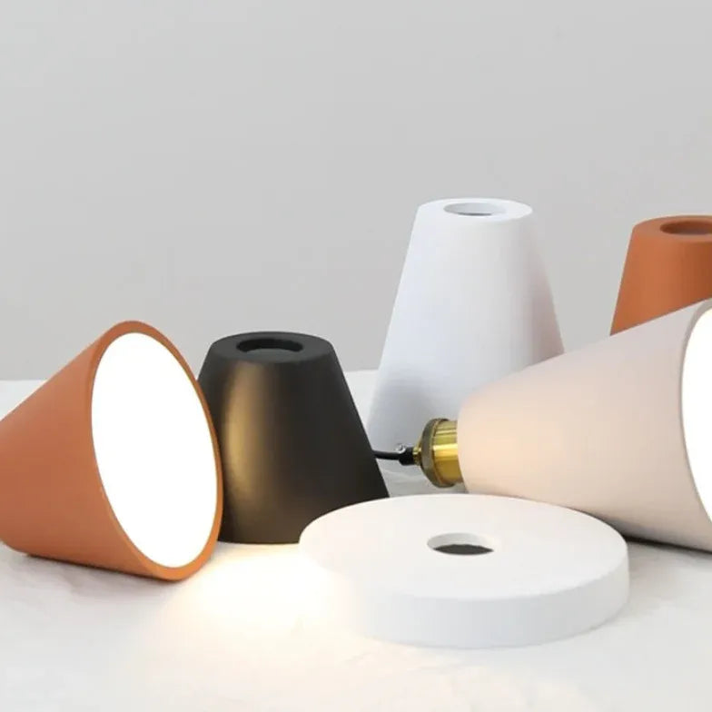Lampadari moderni geometrici in metallo multicolore - clowasit.com