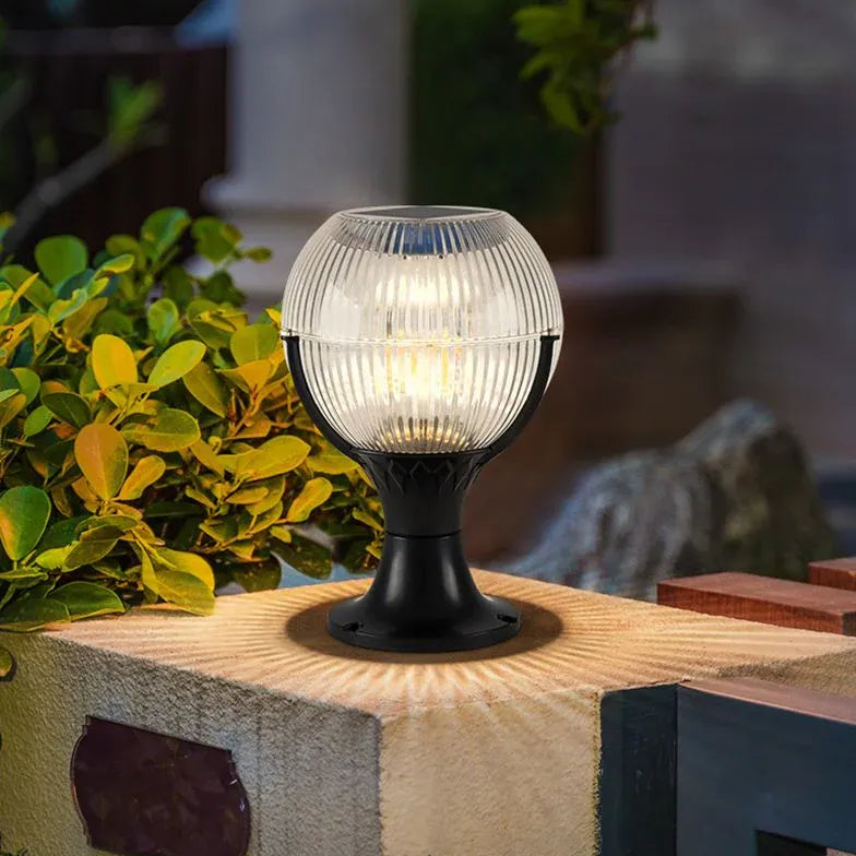 Lampada da palo ad energia solare - clowasit.com