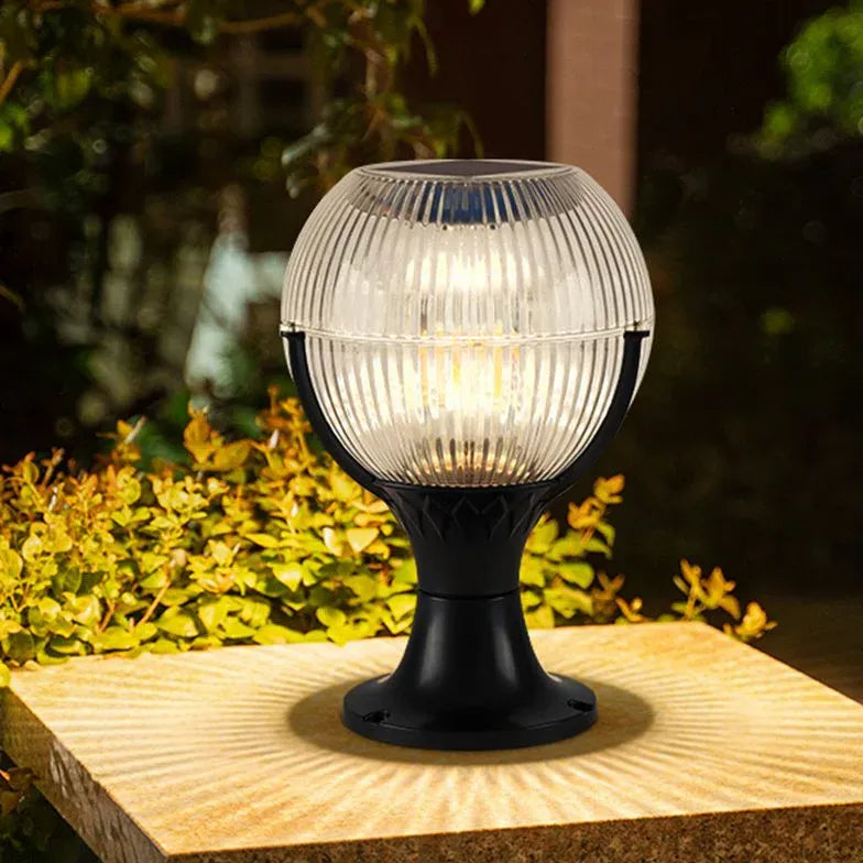 Lampada da palo ad energia solare - clowasit.com