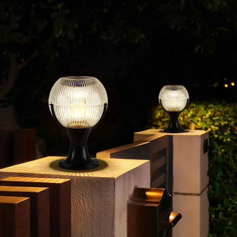 Lampada da palo ad energia solare - clowasit.com