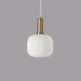 Lampadari design camera letto con eleganza bianca - clowasit.com