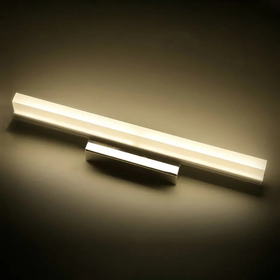 Lampada lunga da parete LED color argento - clowasit.com