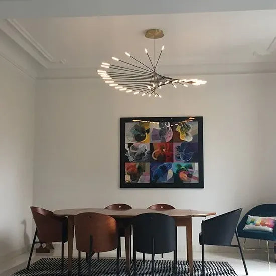 Lampadario moderno pendente con LED nero elegante - clowasit.com