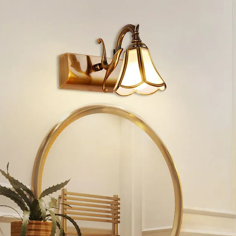 Applique classiche in ottone per bagni eleganti - clowasit.com