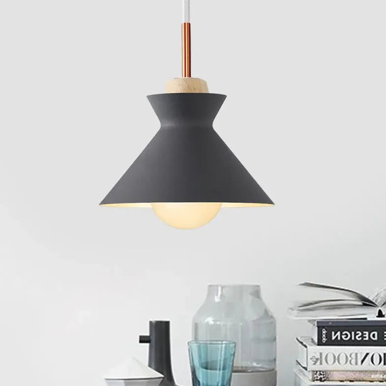 Lampadari moderni sospesi cucina gialli a tromba - clowasit.com
