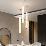 Lampadari Bianchi Eleganza e Design Semplice - clowasit.com