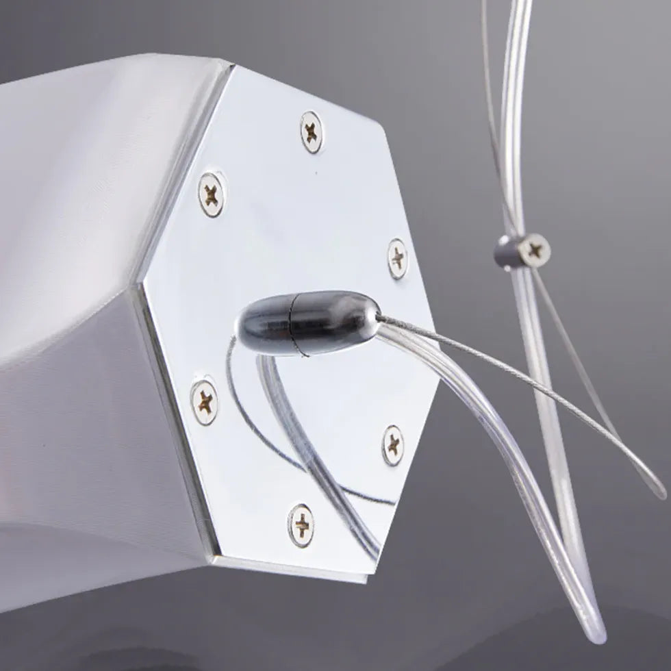 Lampadari Bianchi Eleganza e Design Semplice - clowasit.com