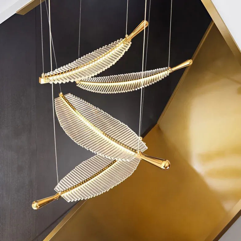 Lampadari moderni dorati Design elegante per scale - clowasit.com