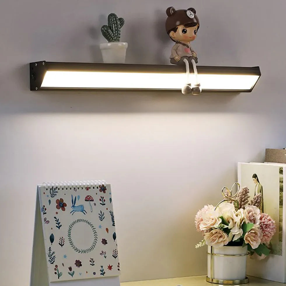 Applique da Parete Classico Nero a LED - clowasit.com