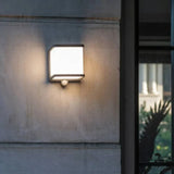 Luce con Sensore di Movimento Da Esterno - clowasit.com