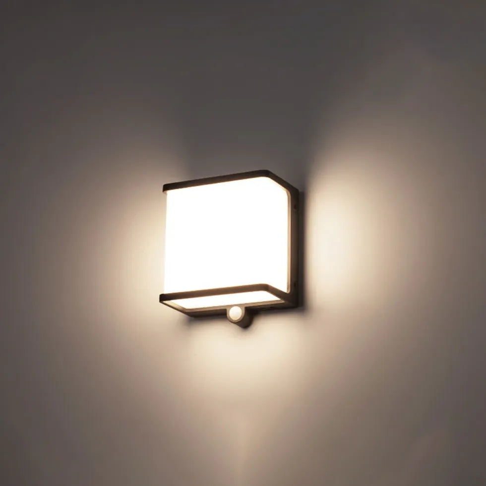 Luce con Sensore di Movimento Da Esterno - clowasit.com