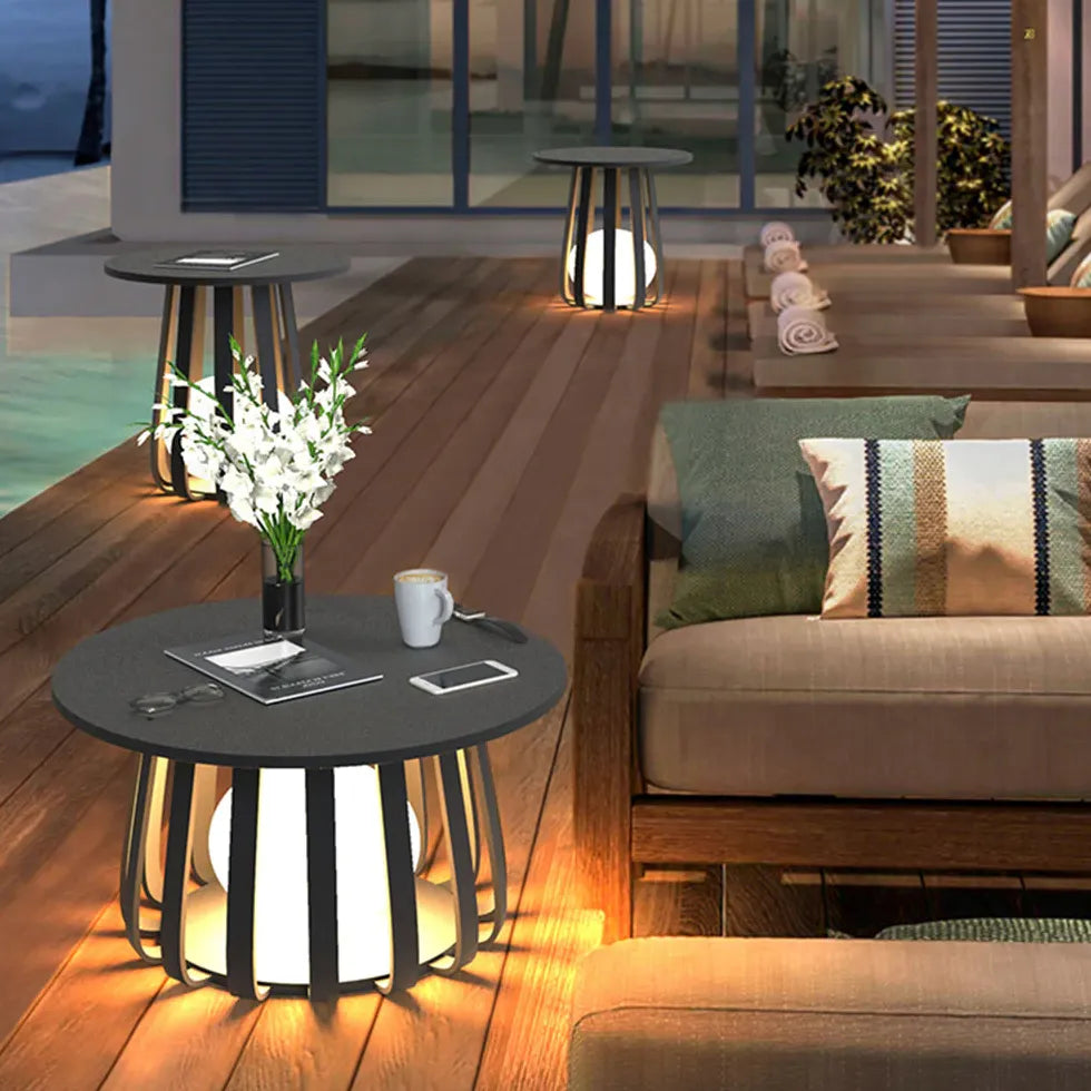 Lampada da terra con tavolino incorporato funzionale - clowasit.com