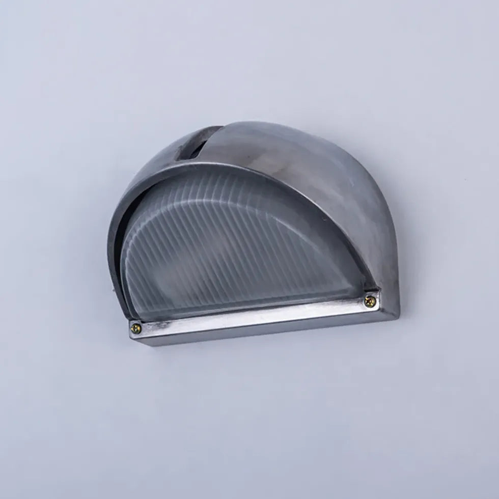 Lampada da Esterno Industriale Moderna - clowasit.com