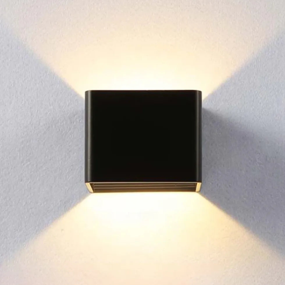 Applique moderna quadrata doppia luce minimalista - clowasit.com