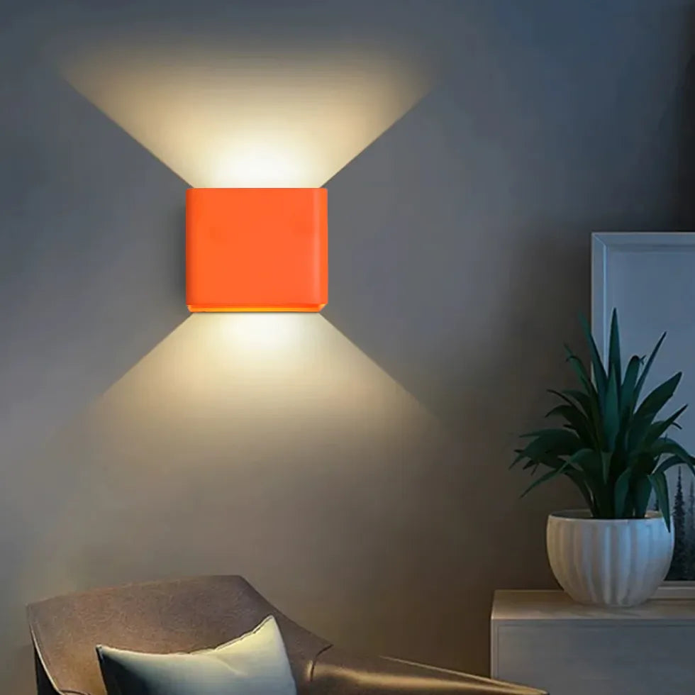 Applique moderna quadrata doppia luce minimalista - clowasit.com