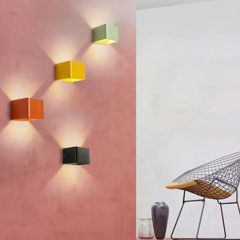 Applique moderna quadrata doppia luce minimalista - clowasit.com