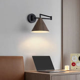 Applique nero Stile Regolabile a Cono - clowasit.com