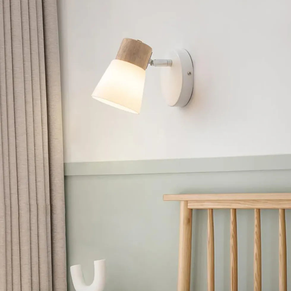 Applique in vetro bianco design minimalista LED - clowasit.com