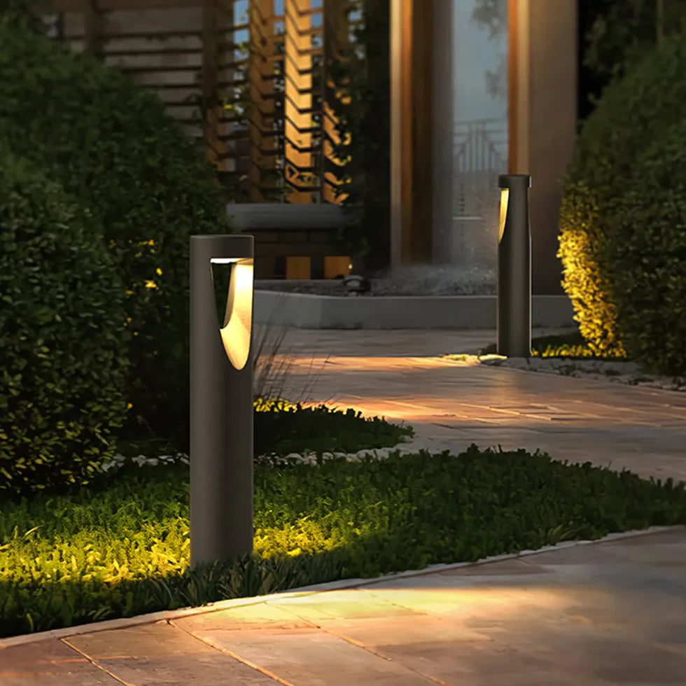 Luce esterna da giardino colonna nera lunga - clowasit.com