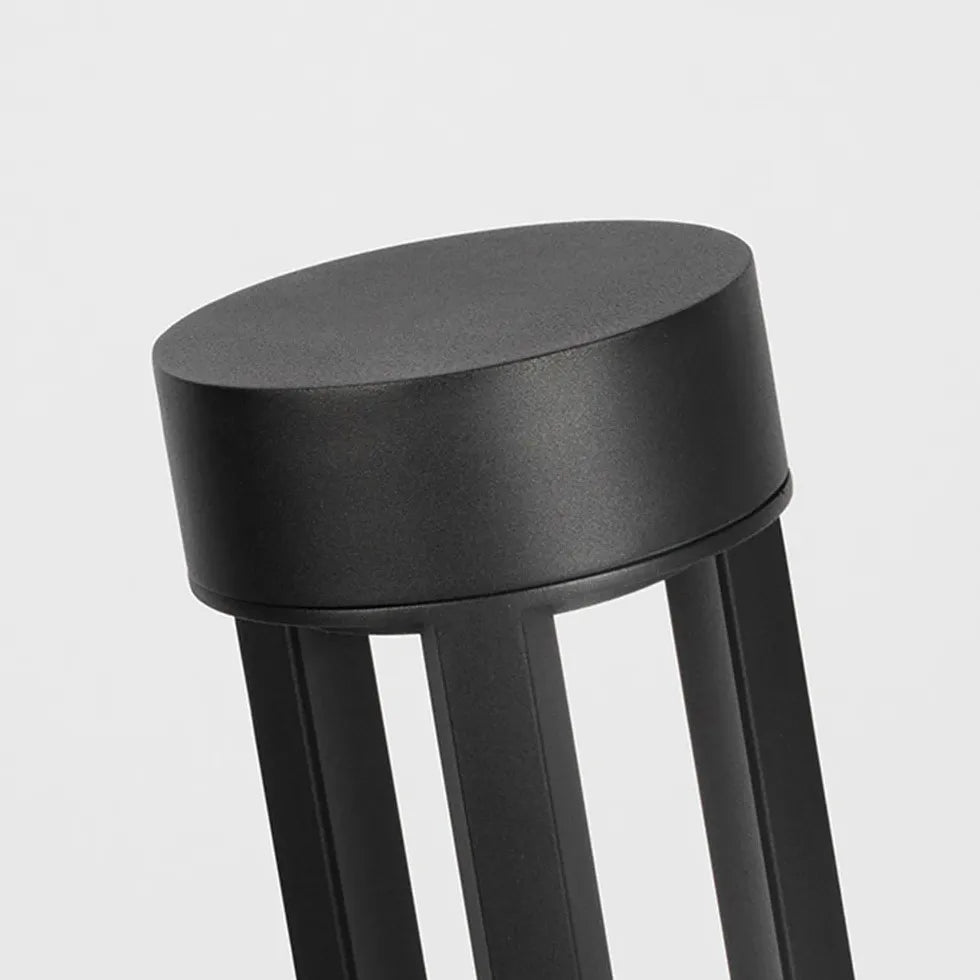Luci a terra da interno nero vuoto - clowasit.com