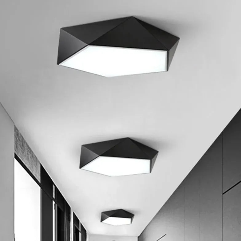 Plafoniera geometrica minimalista design a cinque punte - clowasit.com