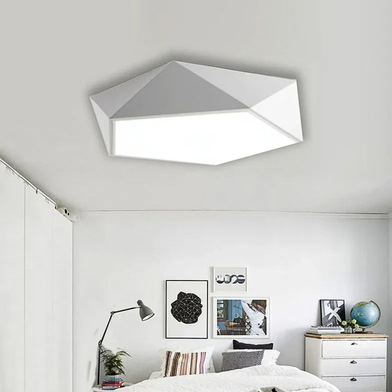 Plafoniera geometrica minimalista design a cinque punte - clowasit.com