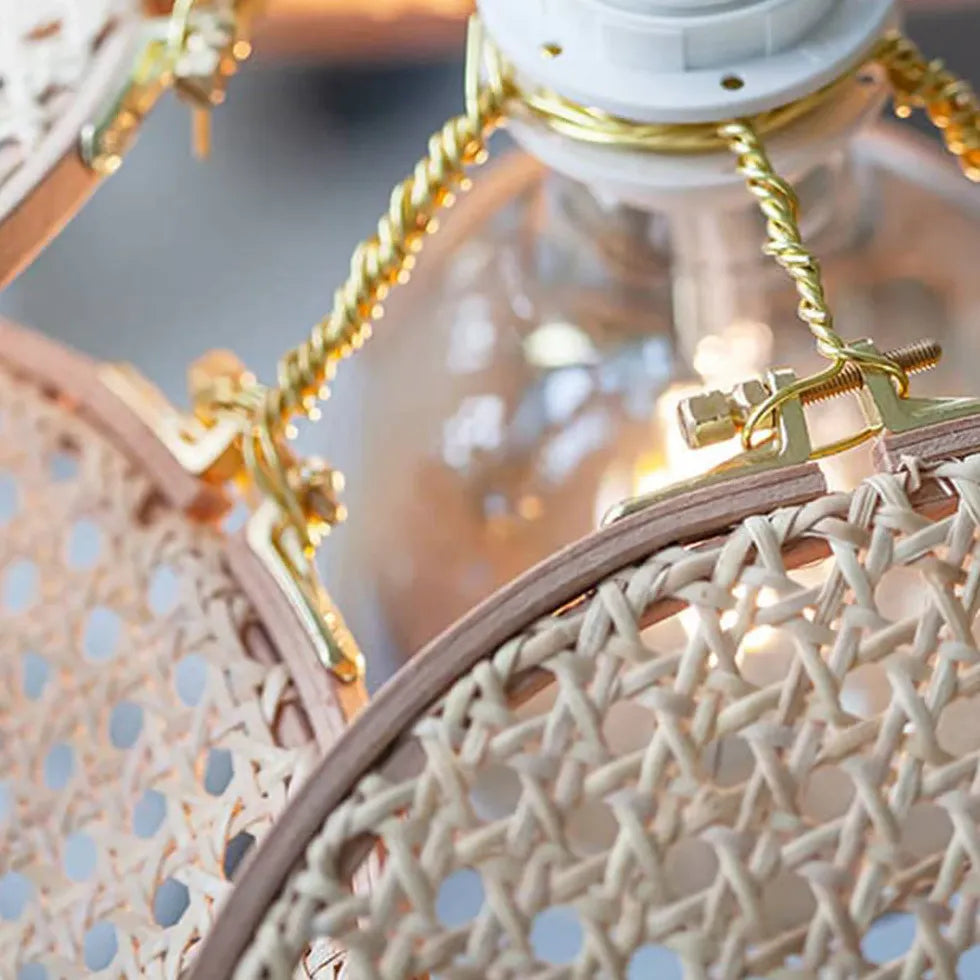 Rosone Lampadario Vintage Design Elegante in Rattan - clowasit.com