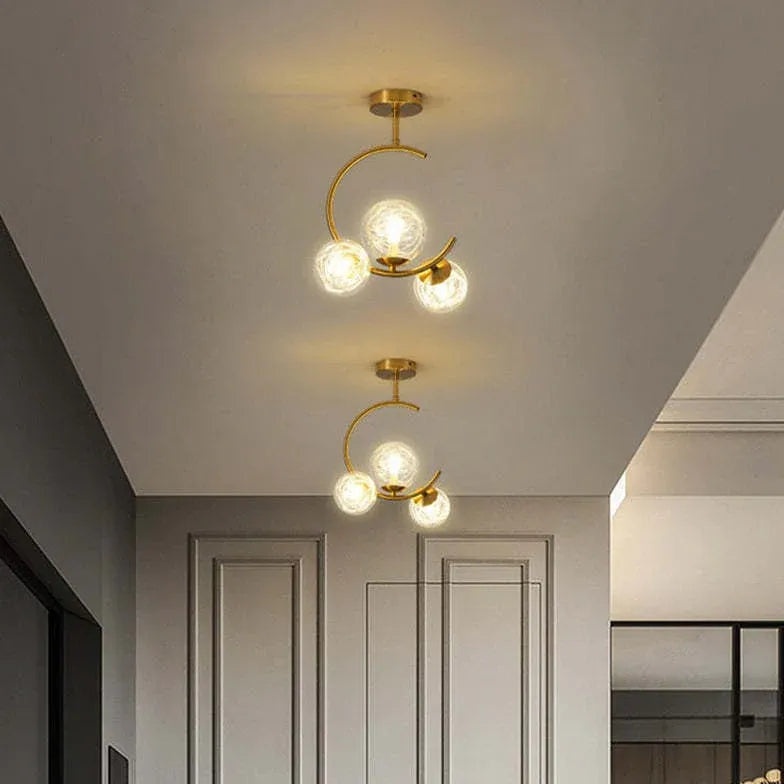 Lampadario Sfere Bianche Design Elegante e Moderno - clowasit.com