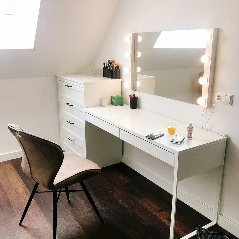 Specchio illuminato trucco con luce LED bianca - clowasit.com
