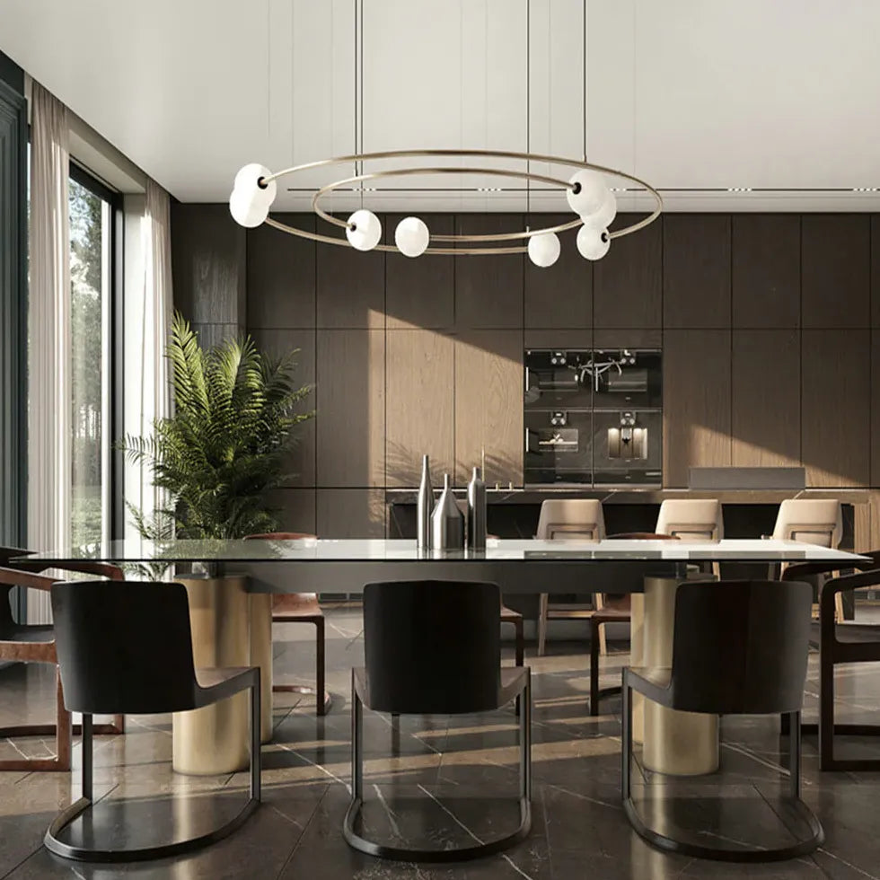 Lampadari moderne anelli metallici sfere bianche - clowasit.com