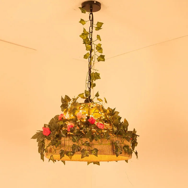 Lampadario Grande Vintage con Fiori Eleganti - clowasit.com
