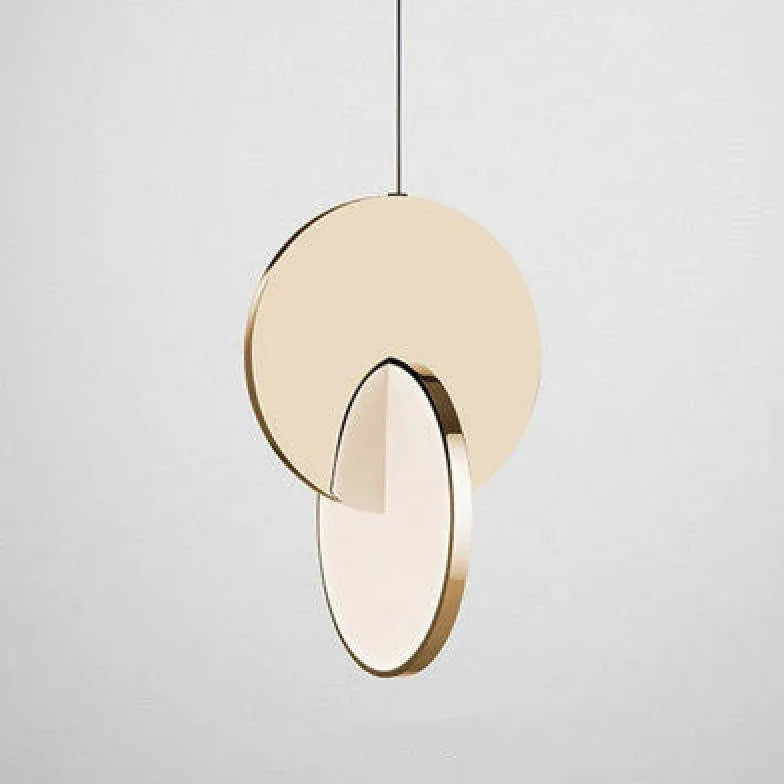 Lampadario geometrico e design moderno incrociato - clowasit.com