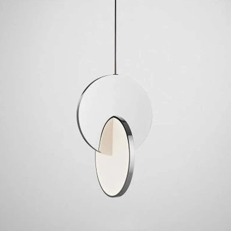 Lampadario geometrico e design moderno incrociato - clowasit.com