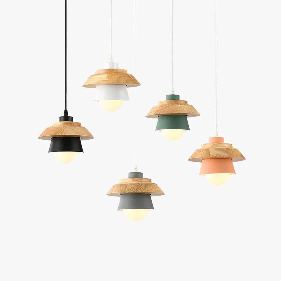 Lampadario in legno classico e metallo - clowasit.com