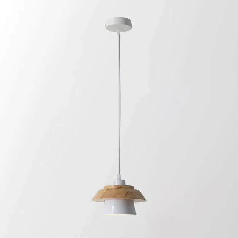 Lampadario in legno classico e metallo - clowasit.com